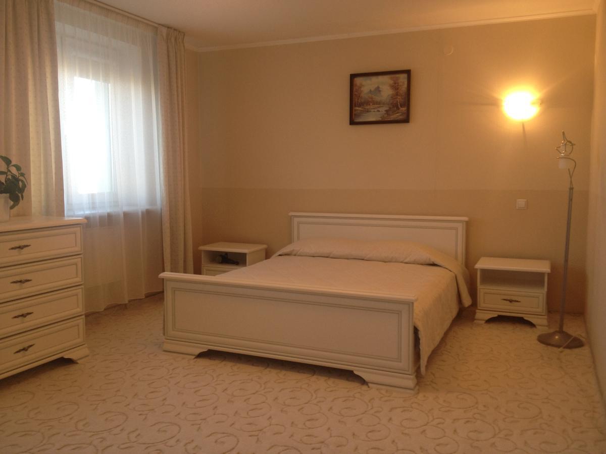 Hotel Muhavets Pruzhany Exterior foto